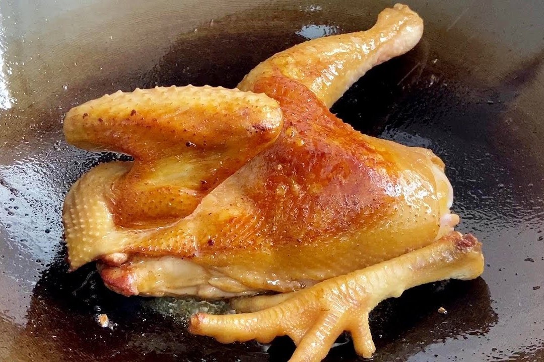 Cach lam mon ga hap toi da vang gion hinh anh