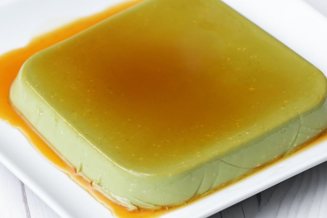 Cach lam banh flan vi tra xanh bang lo vi song hinh anh