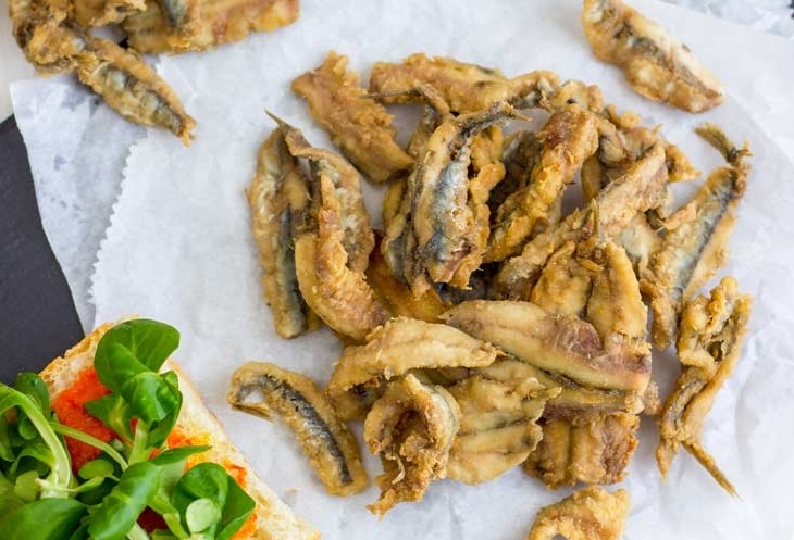 Doi vi voi mon ca com chien bo toi hinh anh