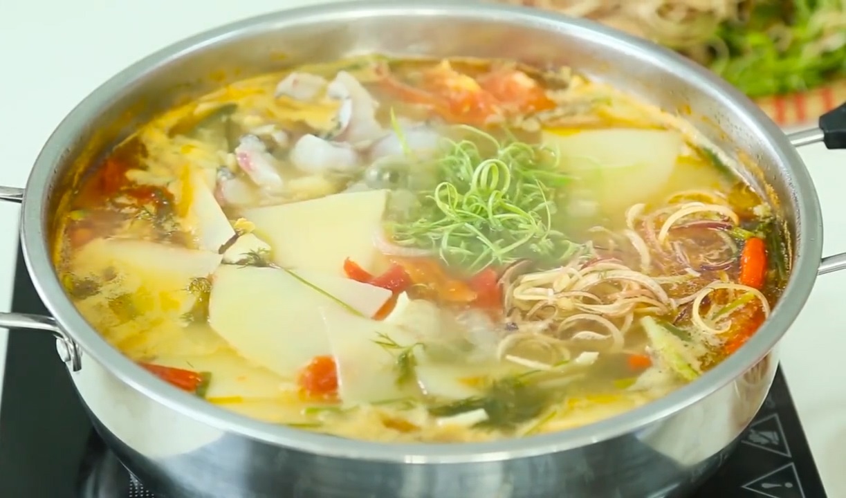 Huong dan lam lau ca nau mang chua hinh anh