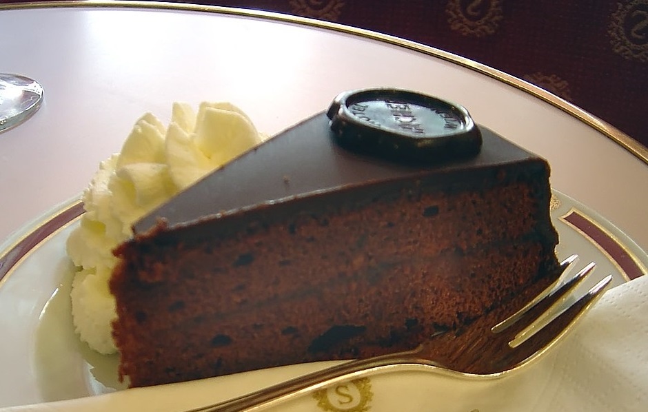 Loai banh chocolate co tuoi doi gan 200 nam hinh anh