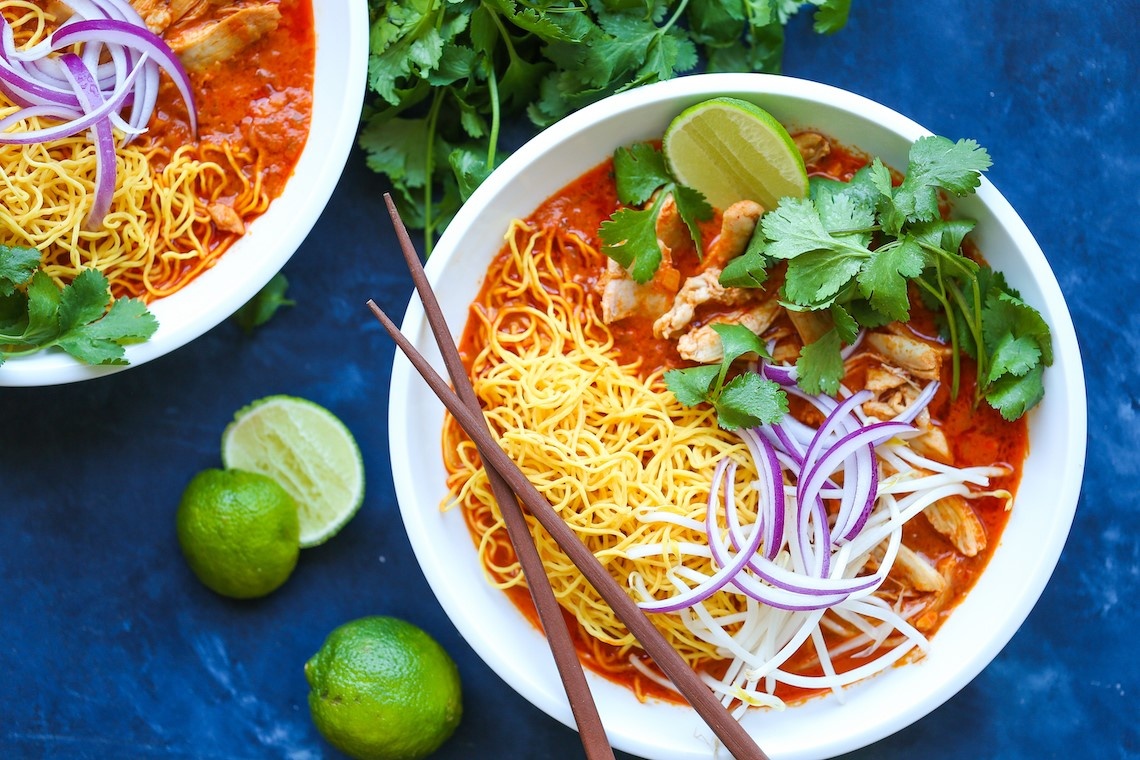 Lam mi thit heo thom cay kieu Thai hinh anh