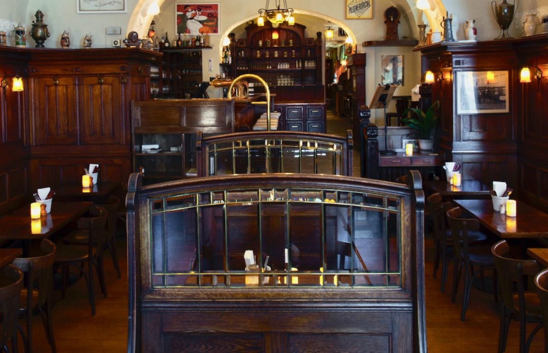 Nha hang co kinh tren the gioi anh 6