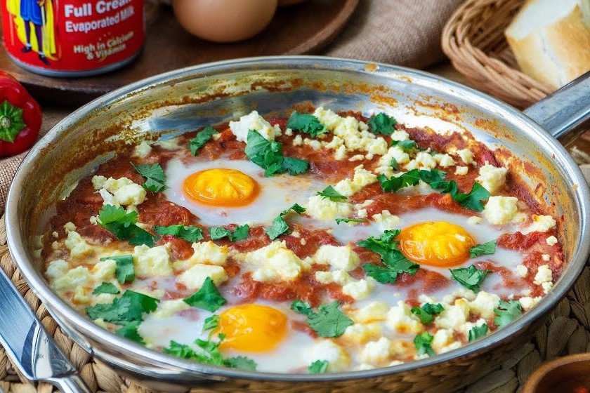 An sang nhanh gon voi trung sot ca chua hinh anh