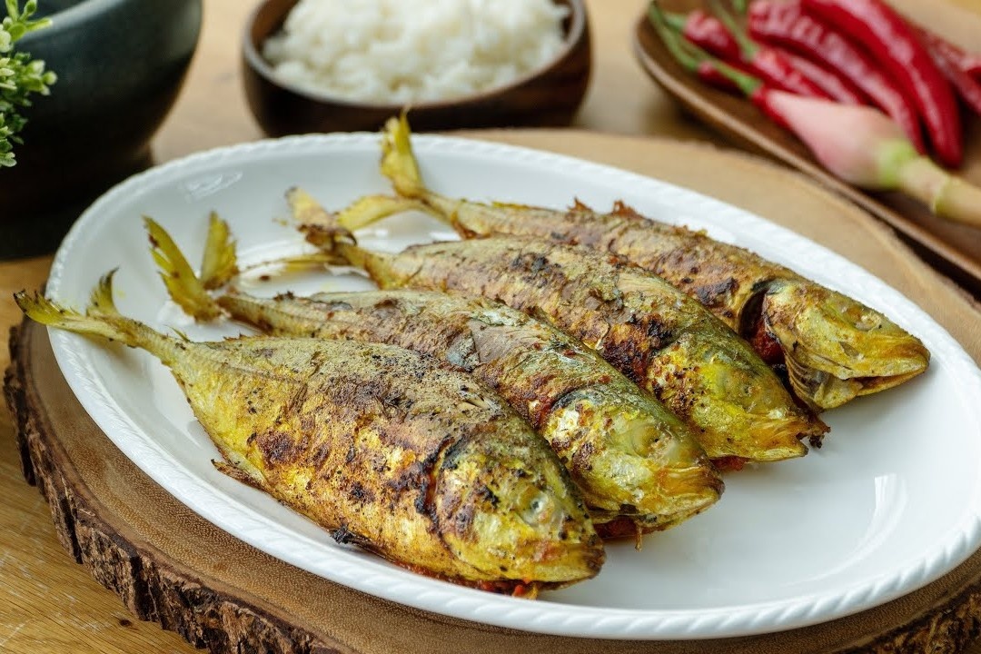 Hoc uop va chien ca thu chua cay hinh anh