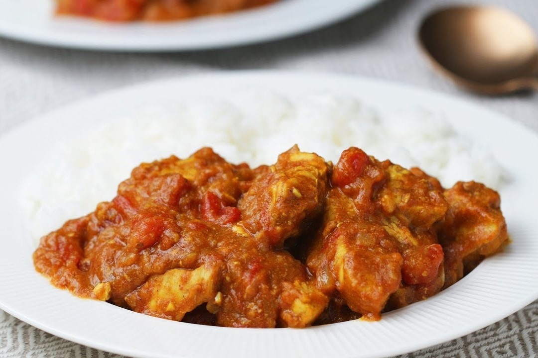 Hoc lam ca ri ga sot ca chua nong hoi hinh anh