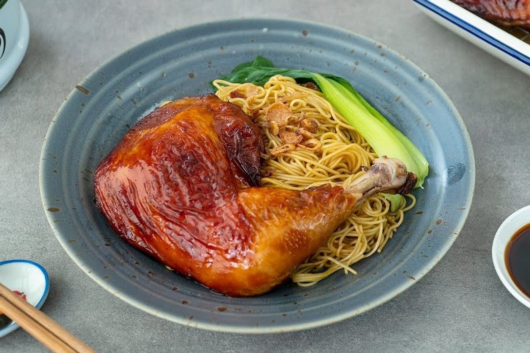 Cach nuong dui ga bang noi chien khong dau hinh anh