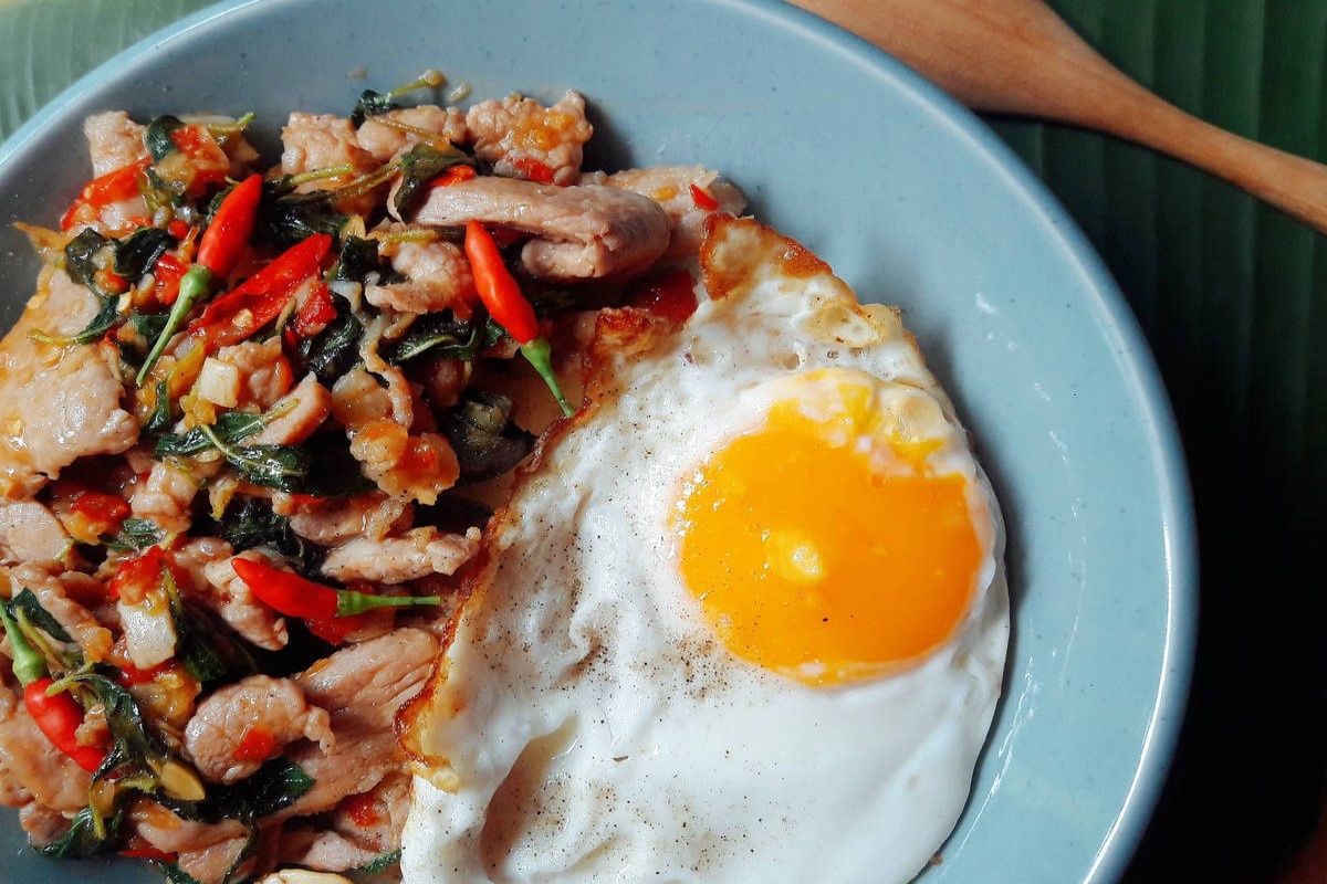 An sang voi trung op la kieu Thai hinh anh