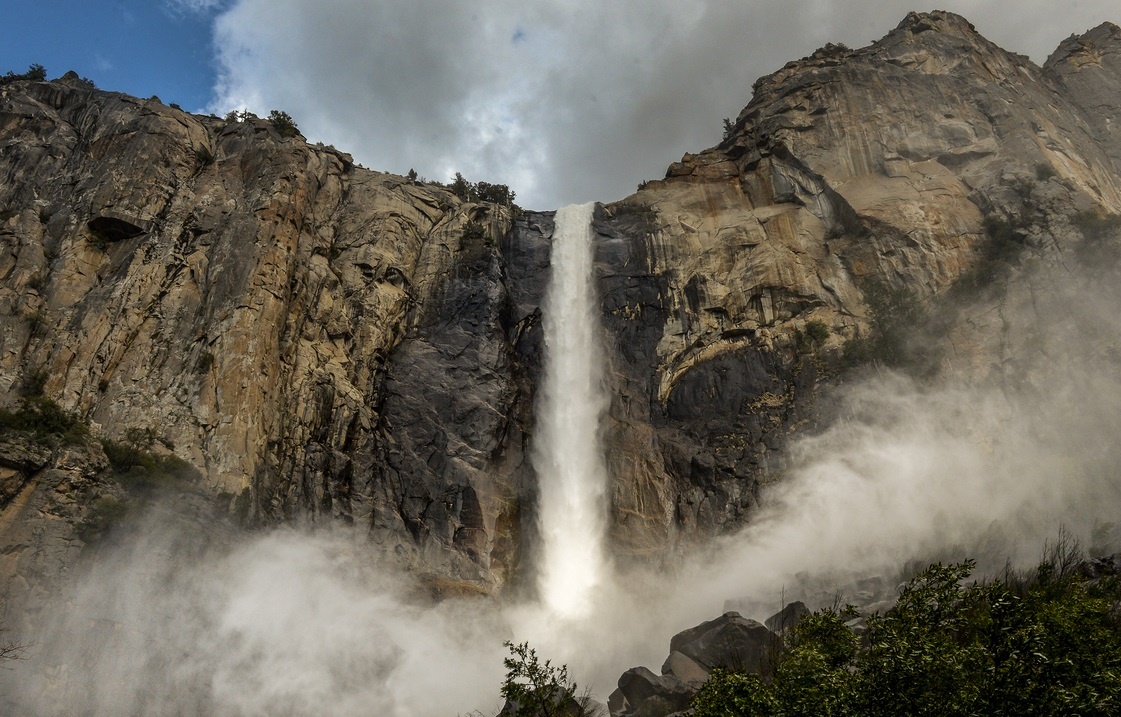 Kham pha ngon thac cao nhat Bac My hinh anh