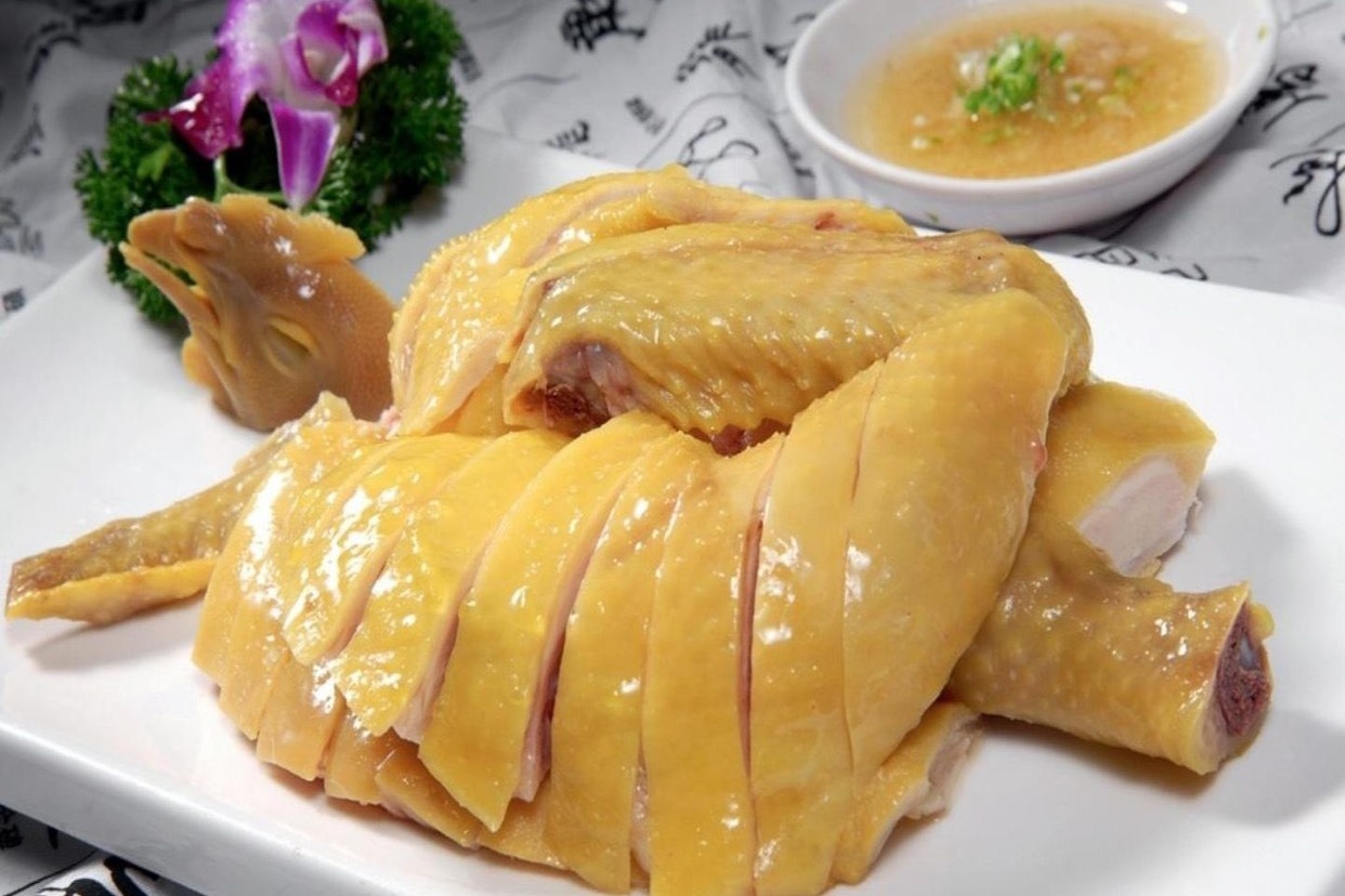 Ga hap nguyen con cho ngay Tet hinh anh