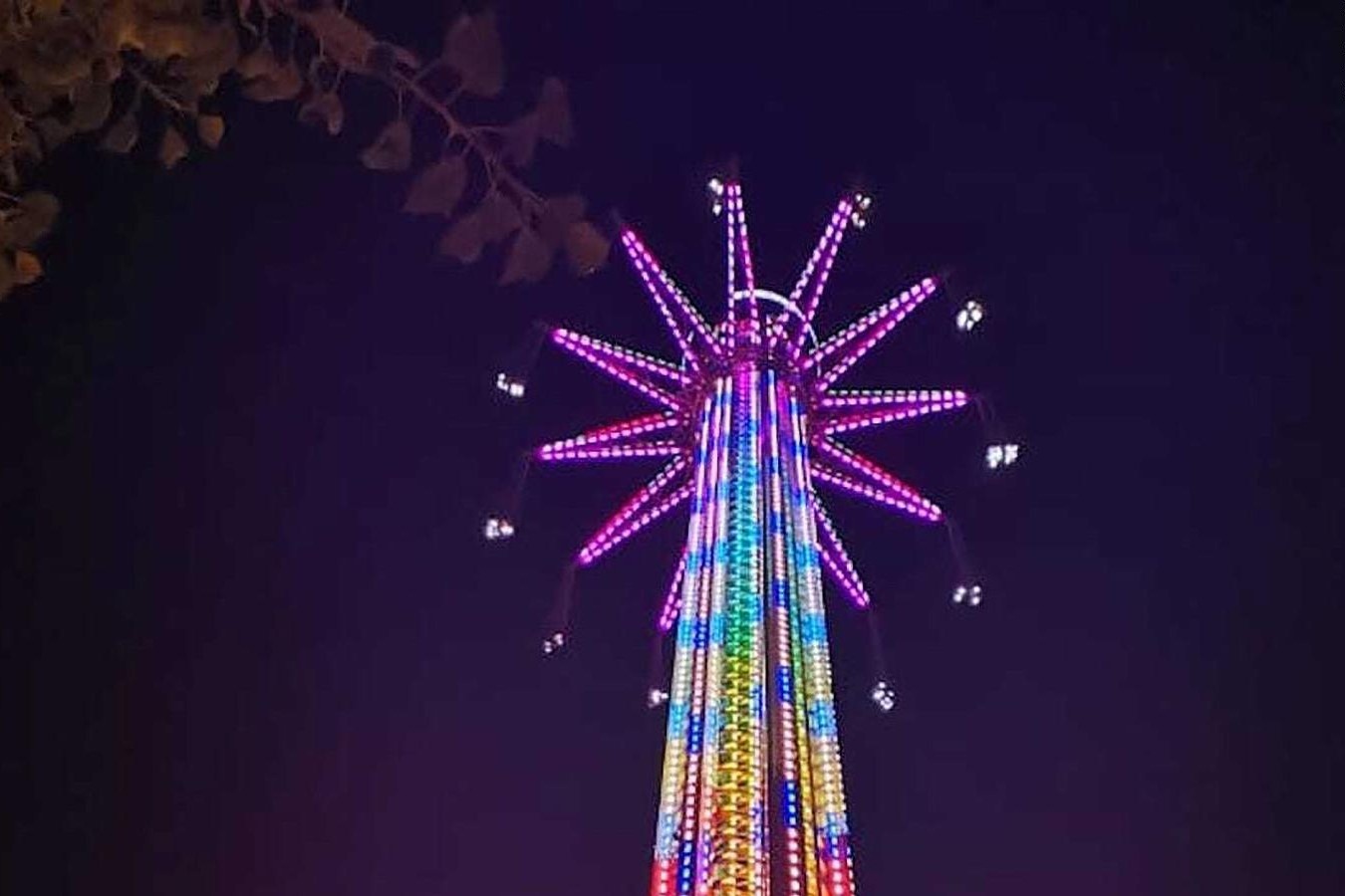 Dubai khai truong xich du cao nhat the gioi hinh anh