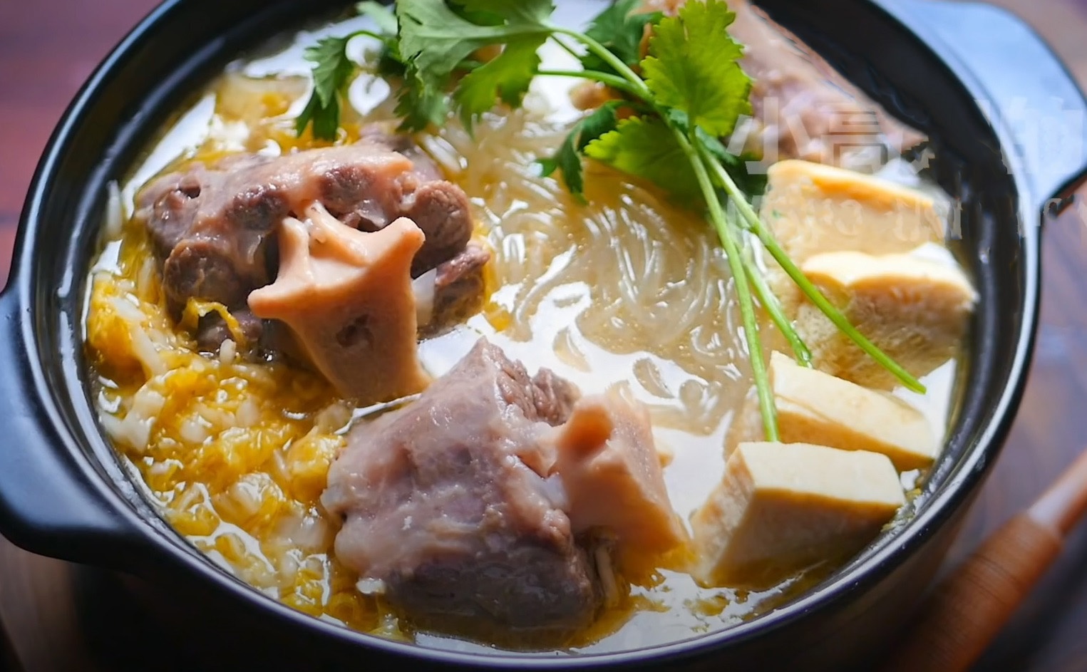 Tu lam mon duoi bo ham dua cai doi vi hinh anh