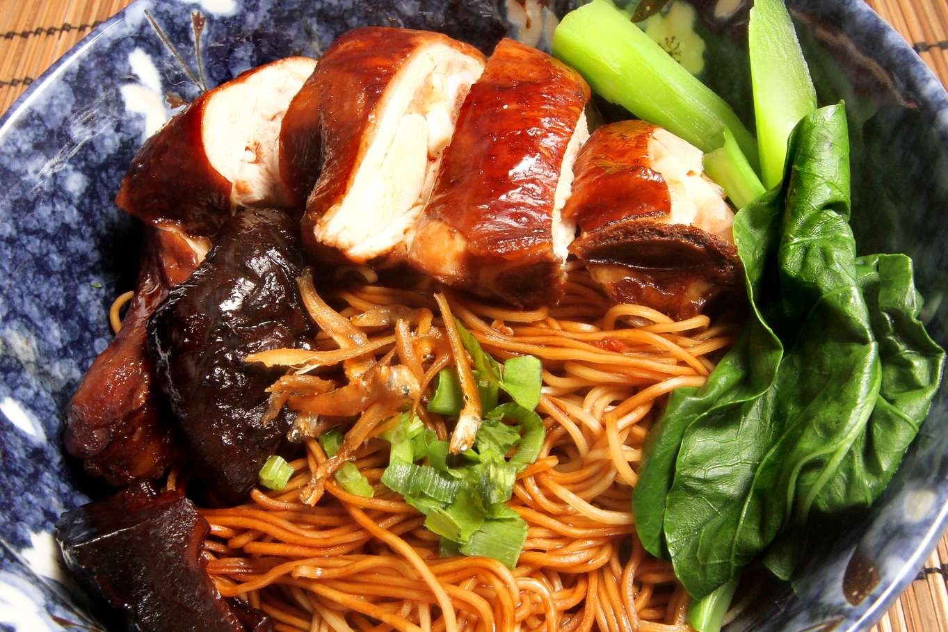 Cong thuc lam mi dui ga sot xi dau hinh anh