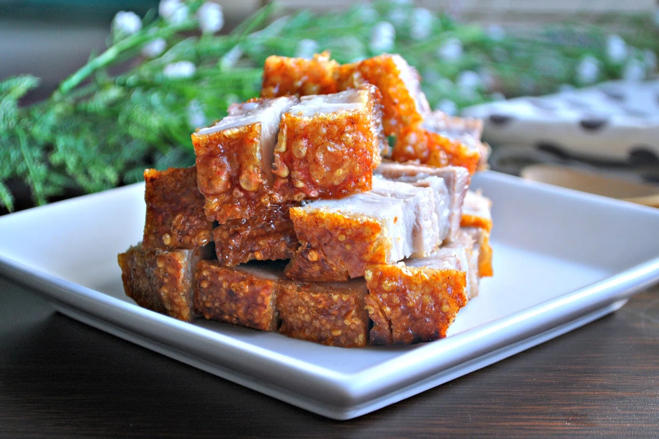 Cach lam heo quay da gion tai nha hinh anh