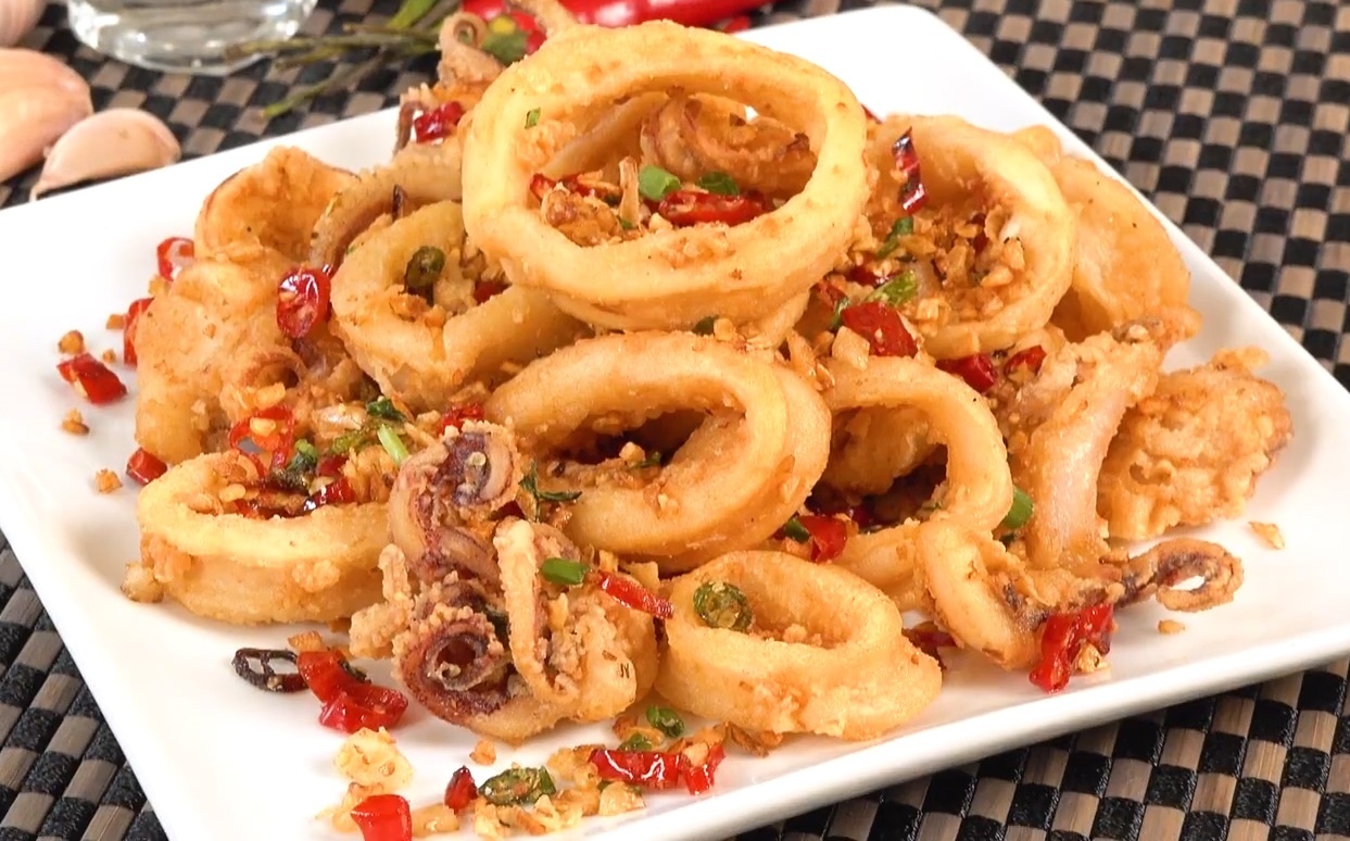 Hoc lam muc chien toi ot cho bua toi hinh anh