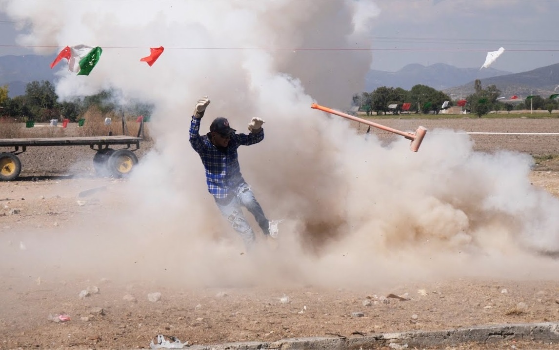 Le hoi bua no nguy hiem chet nguoi o Mexico hinh anh