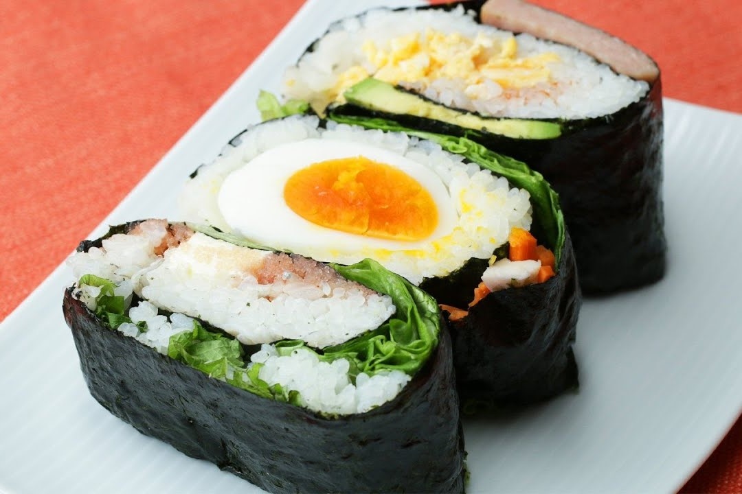 2 cach lam com nam don gian kieu Nhat hinh anh