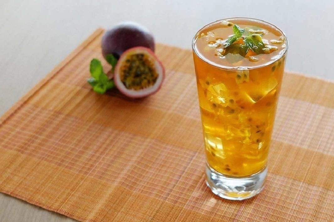 Hoc pha tra dao chanh leo mat lanh hinh anh