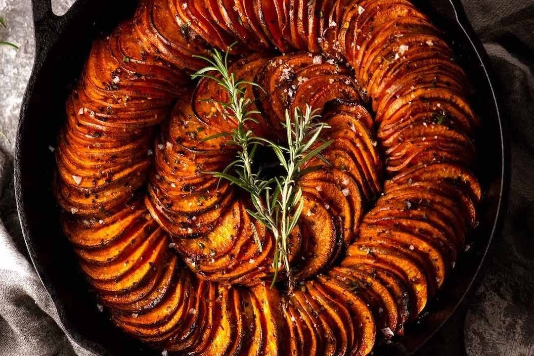 Cach nuong khoai lang bo toi ngon hinh anh