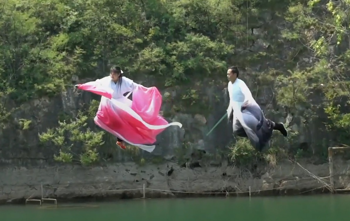 Trai nghiem khinh cong nhu phim kiem hiep o Trung Quoc hinh anh