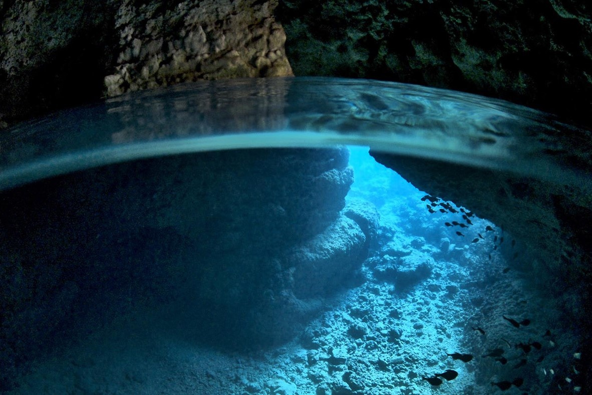 Dong nuoc xanh luc o Nhat Ban hinh anh