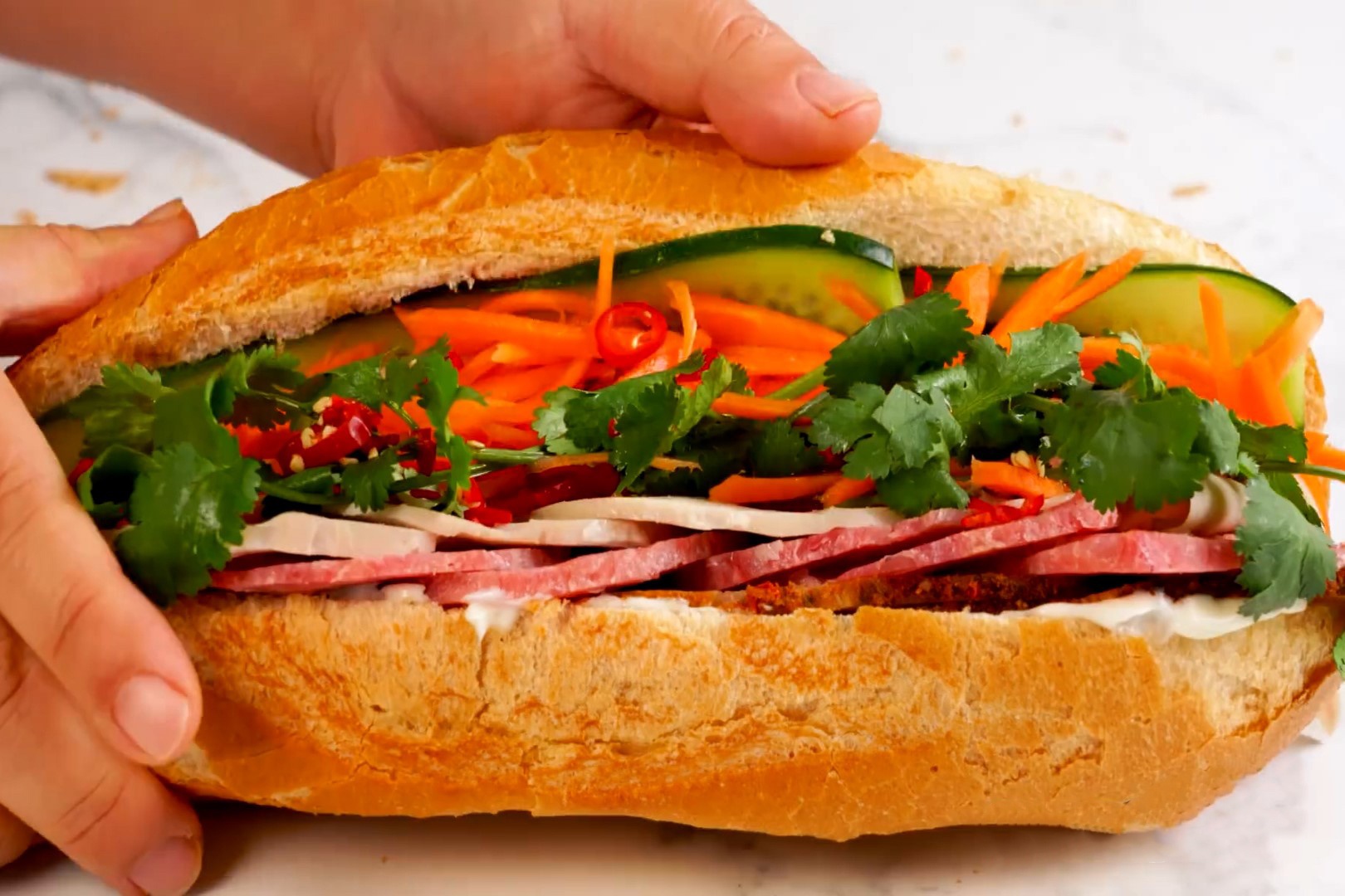 2 cong thuc lam banh mi nhan thit don gian hinh anh