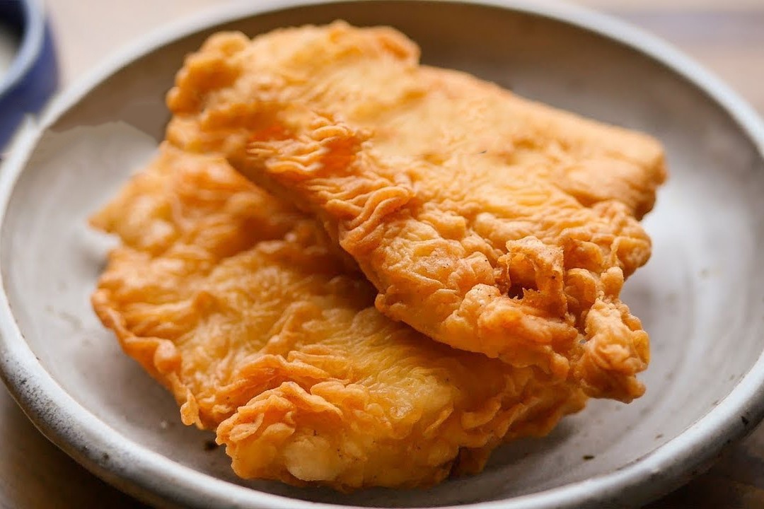 Meo chien ca vang gion hinh anh