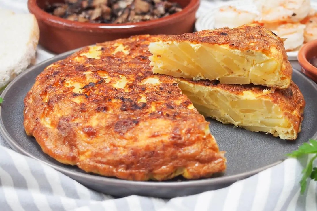 Cach lam trung trang kieu Tay Ban Nha hinh anh