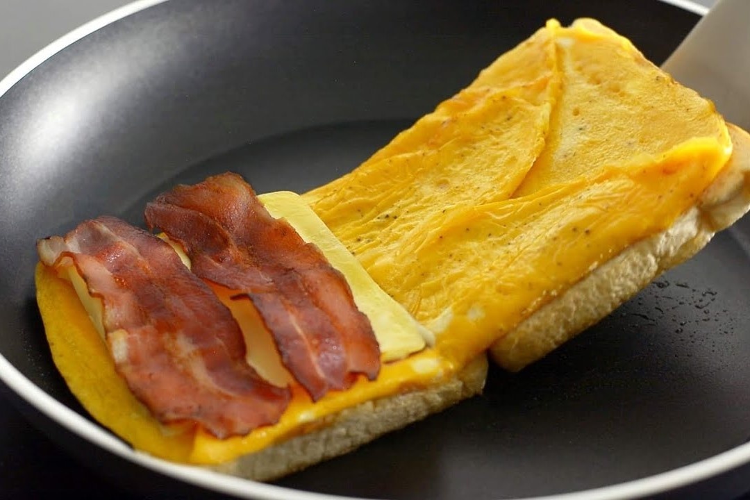 Mon sandwich trung cho bua sang hinh anh