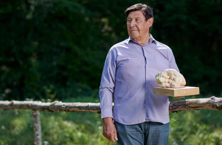 Nguoi tim thay cay nam trieu USD nhung khong ban hinh anh