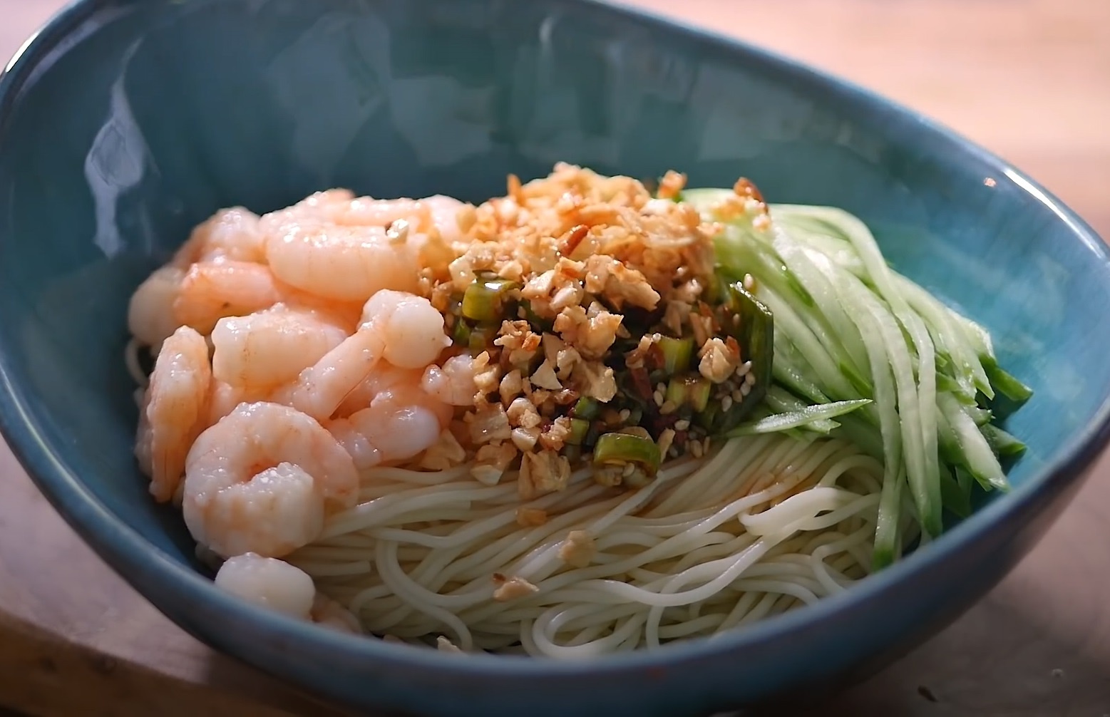 Lam mi lanh tron tom tai nha hinh anh