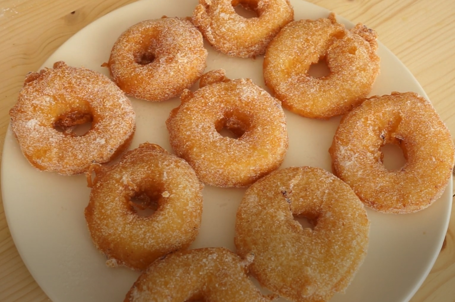 Lam banh tao chien gion vua nhanh lai don gian hinh anh