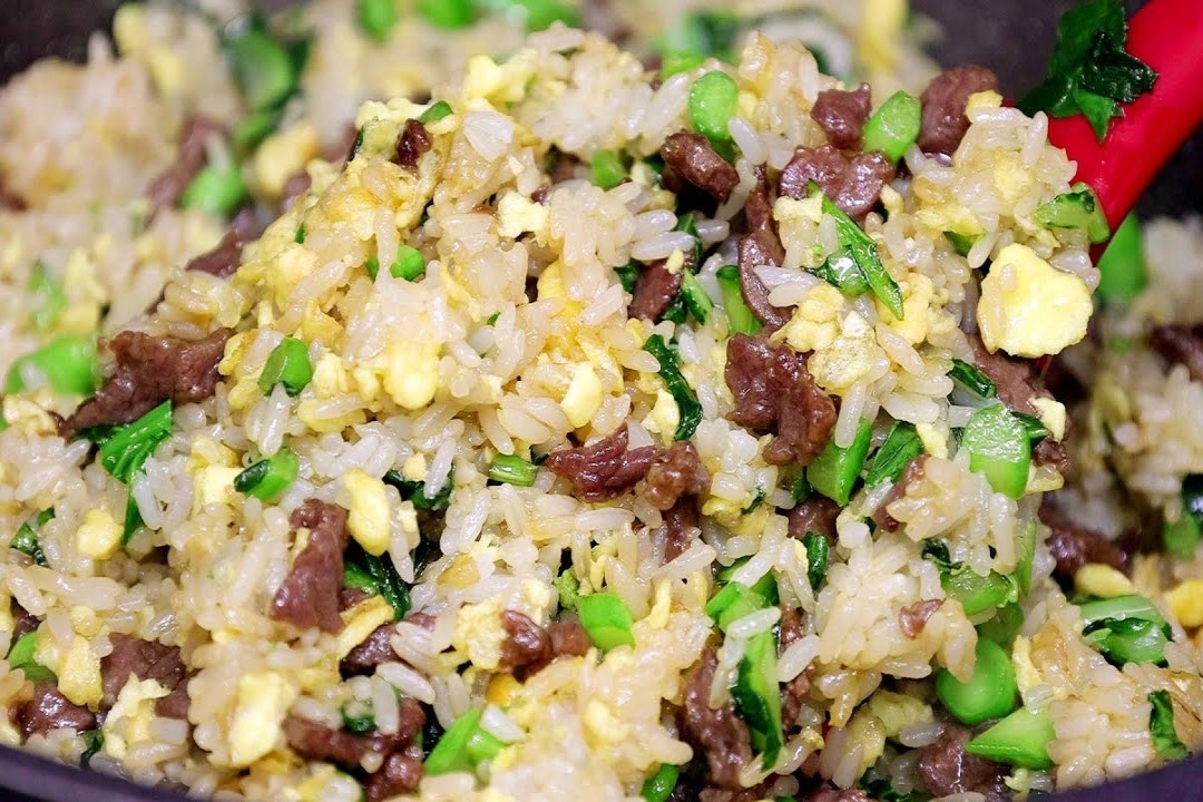 Cach lam com rang cai bo la mieng hinh anh