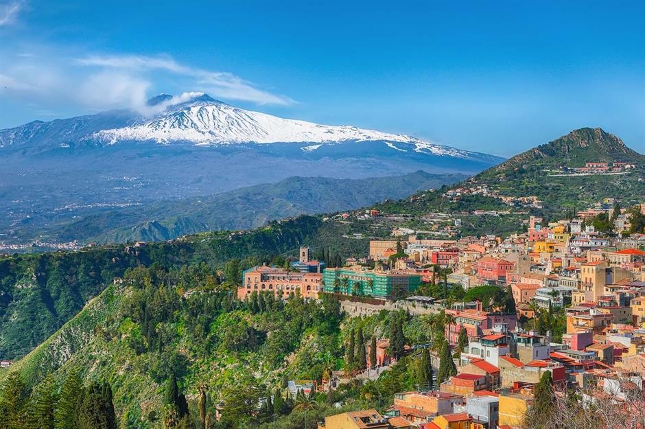 nui lua noi tieng nhat the gioi anh 2