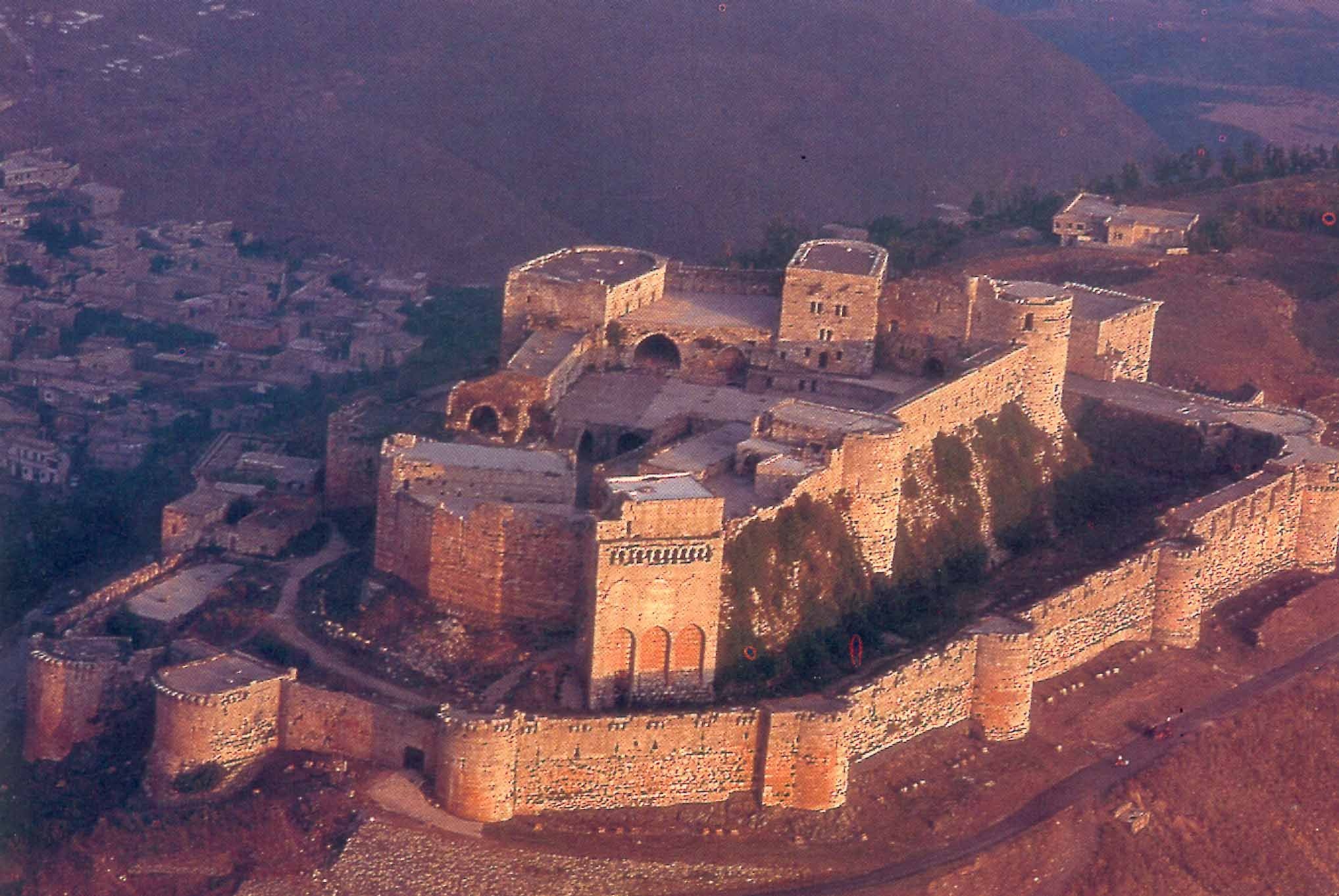 Lau dai cua hiep si Thap tu chinh an tuong nhat the gioi hinh anh