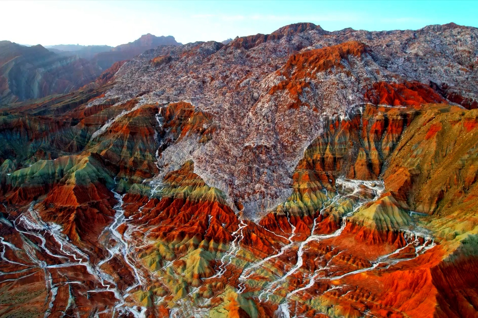 Ve dep ngoan muc cua hem nui vua o Trung Quoc hinh anh