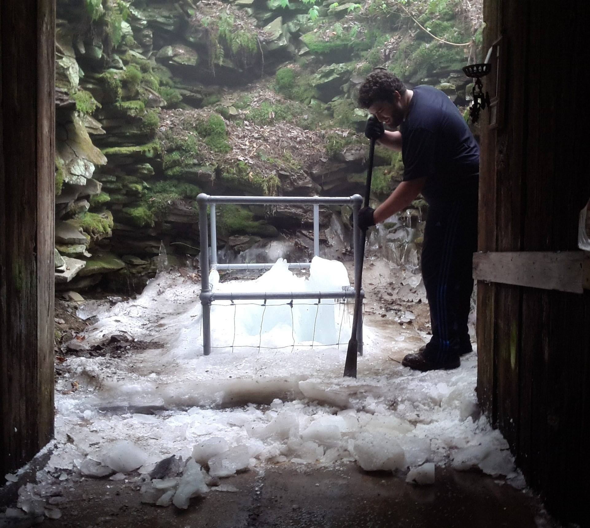 Hang Coudersport anh 8