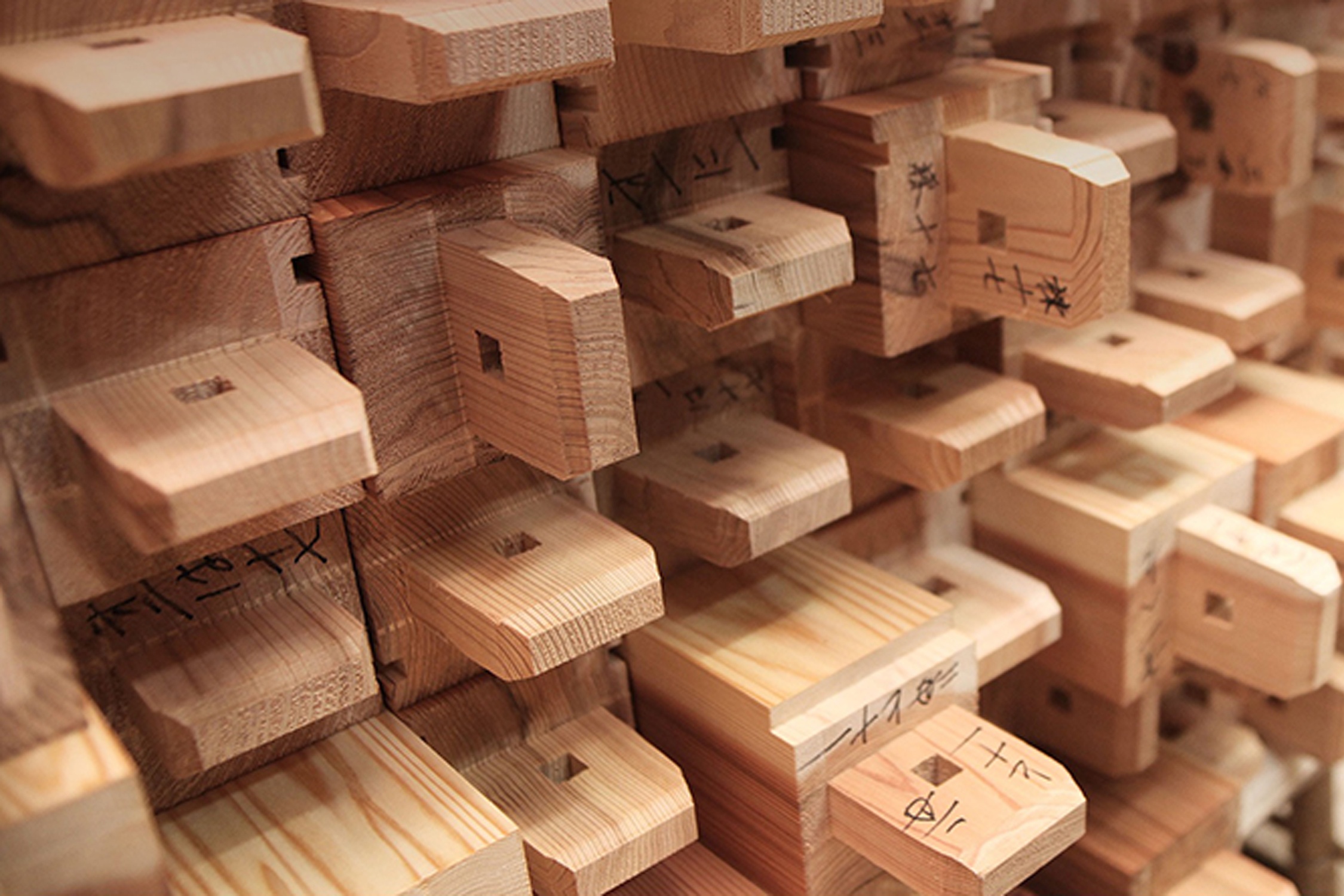 Ky thuat xay nha go khong can dinh cua nguoi Nhat hinh anh