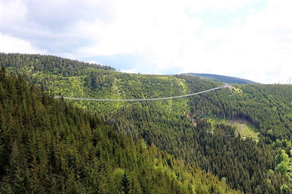 Nhung cay cau giu ky luc the gioi anh 3