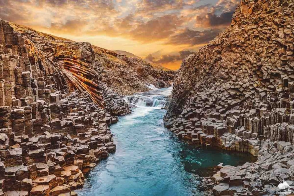 Hem nui Studlagil o Iceland anh 2