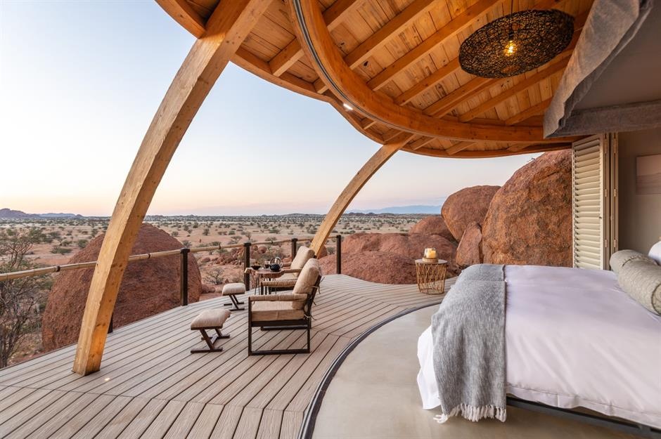 khach san giua sa mac anh 6