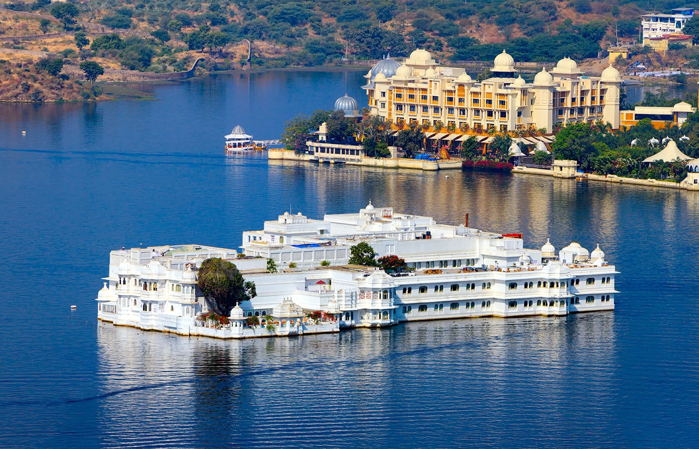 Nhung ho nuoc dep anh 1