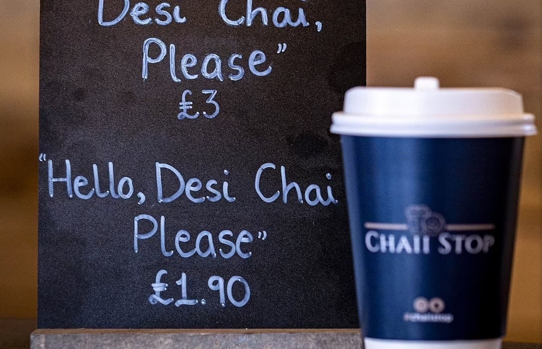 Quan ca phe tinh tien gap doi neu khach thieu lich su hinh anh