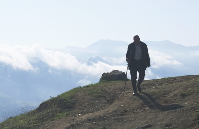 Bi mat song tho o 'ngoi lang vinh hang' hinh anh