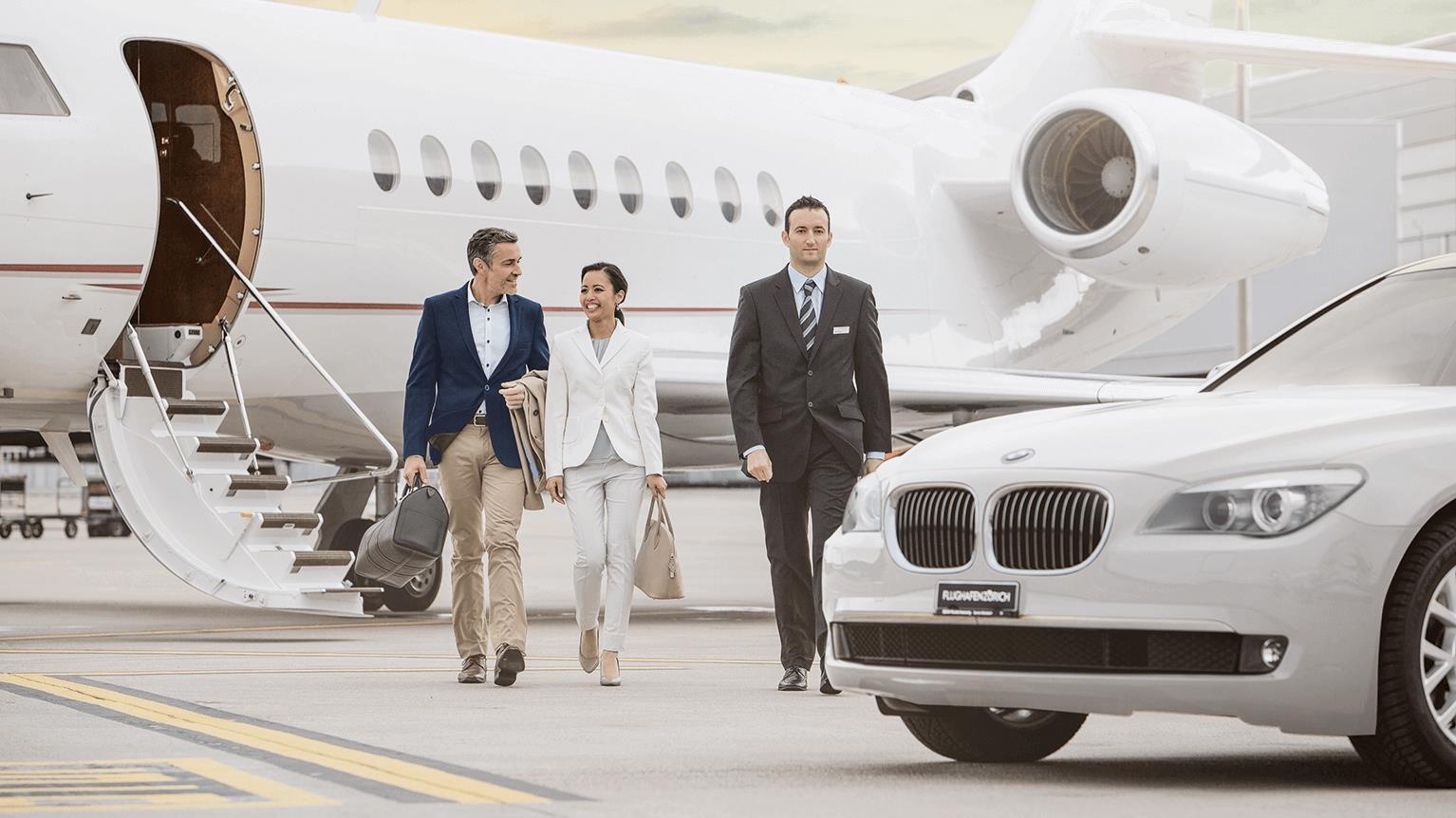 Sieu giau di du lich anh 8