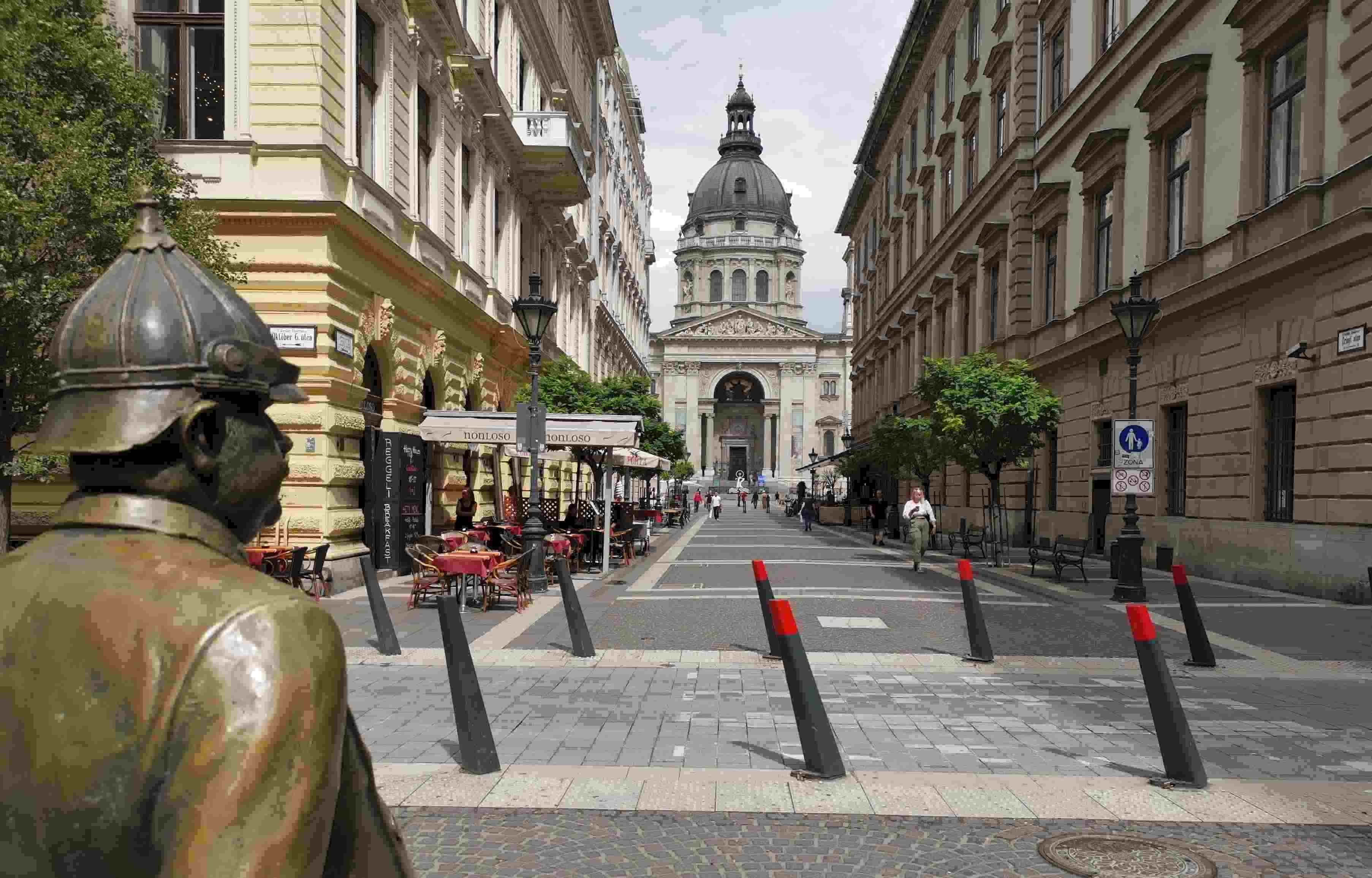 Sieu giau di du lich anh 5