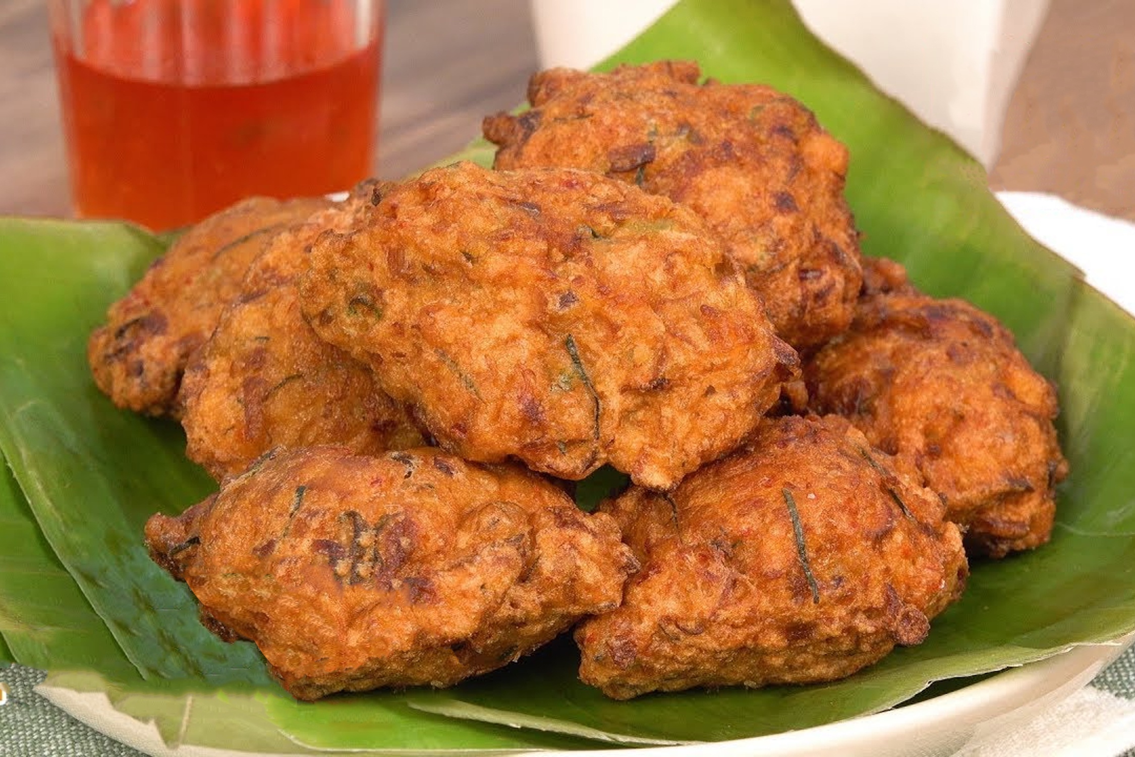 Cach lam cha nam chien gion kieu Thai hinh anh