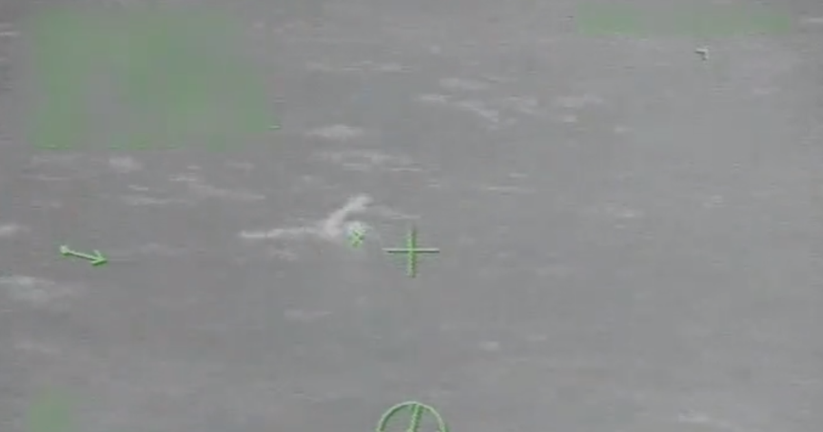 Roi khoi du thuyen anh 2