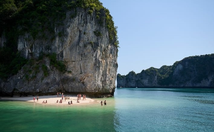 CNN: Vinh Lan Ha, Da Lat la diem den chua duoc chu y xung tam hinh anh