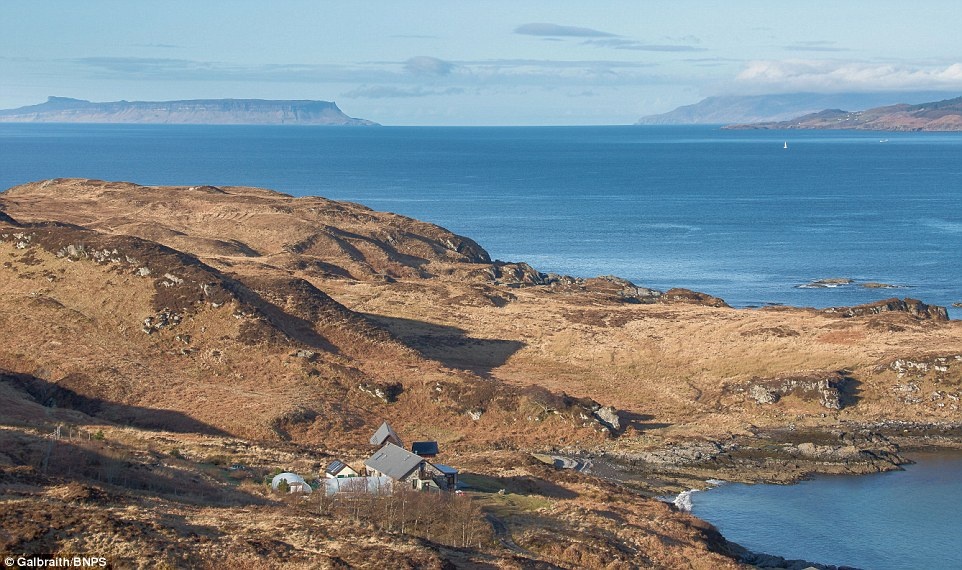 Nhà nơi hẻo lánh ảnh 3 Nha noi heo lanh anh 3